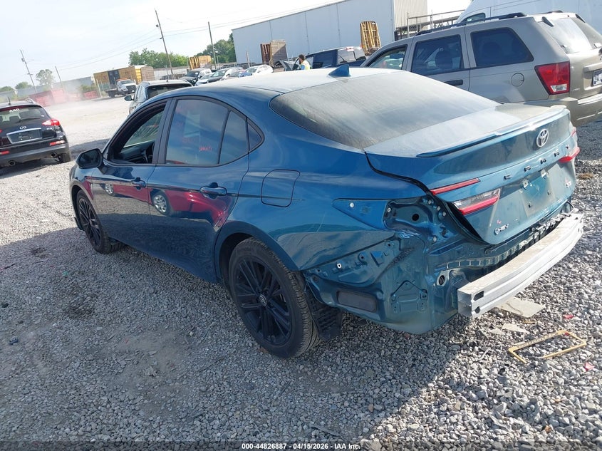 2025 TOYOTA Camry image 2