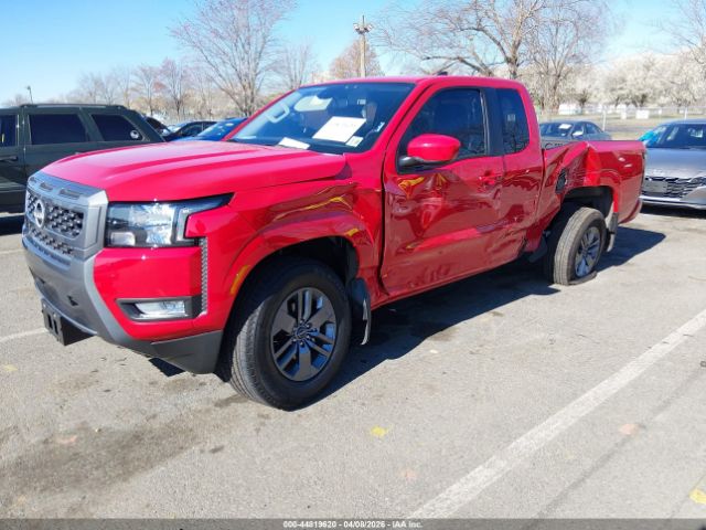 2025 NISSAN Frontier image 2
