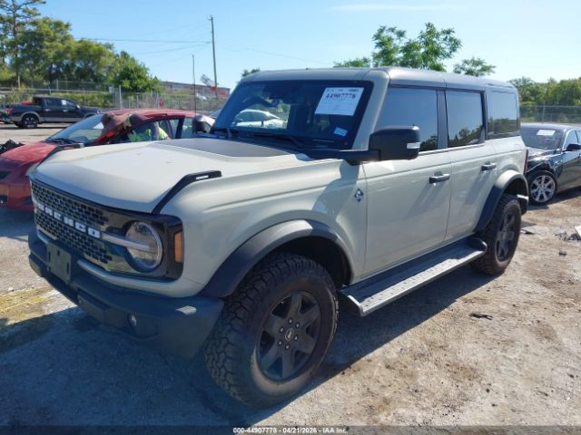 2025 FORD Bronco image 2