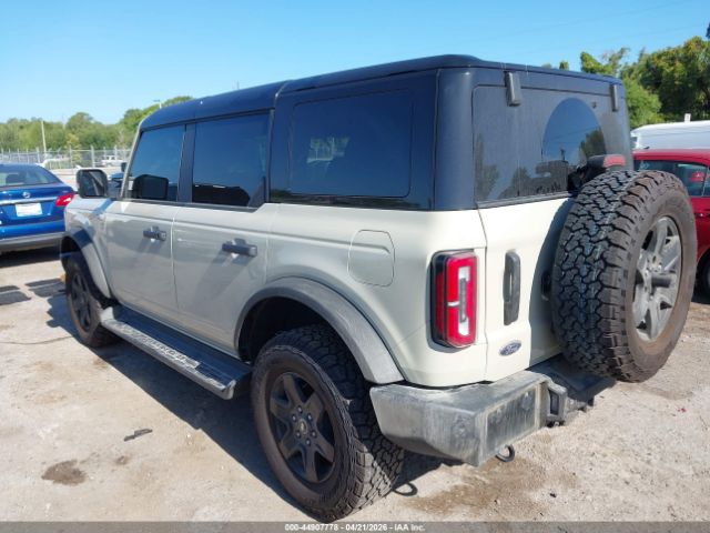 2025 FORD Bronco image 3