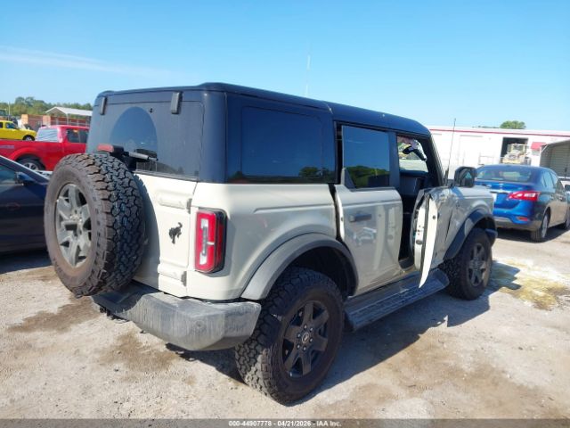 2025 FORD Bronco image 4