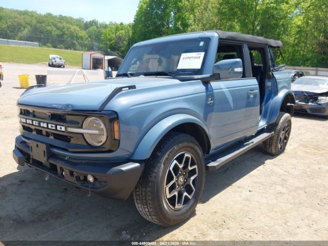 2024 FORD Bronco image 2