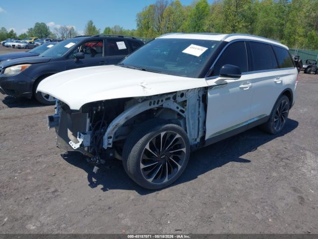 2023 LINCOLN Aviator image 2