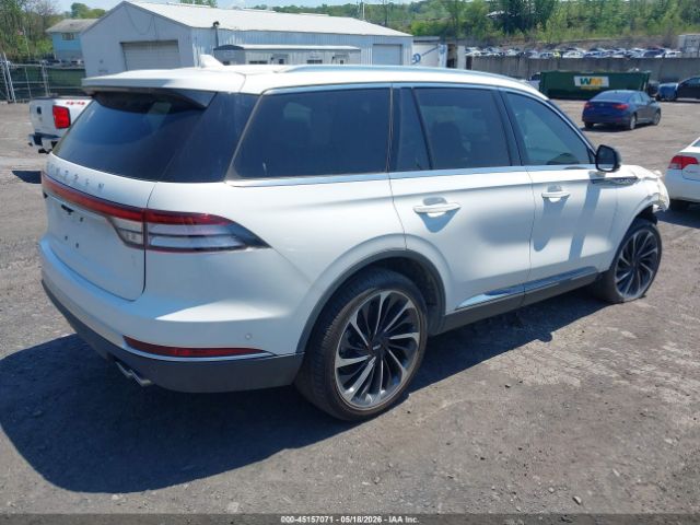 2023 LINCOLN Aviator image 4
