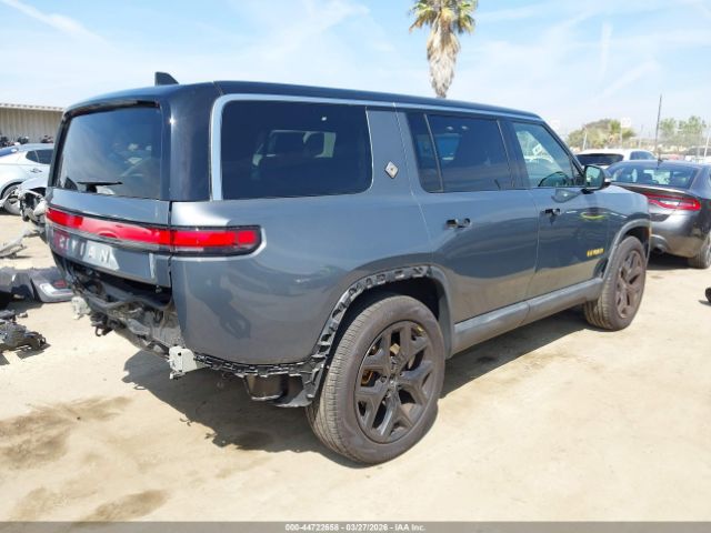2023 RIVIAN R1S image 4