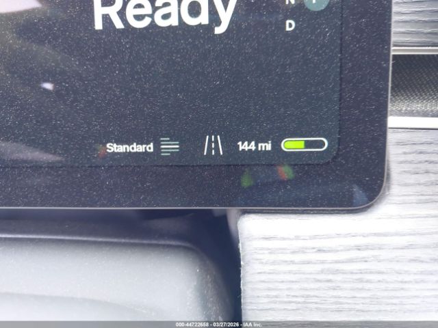 2023 RIVIAN R1S image 18