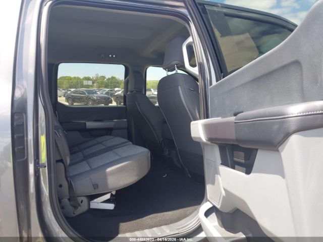 2025 FORD F-250 image 8
