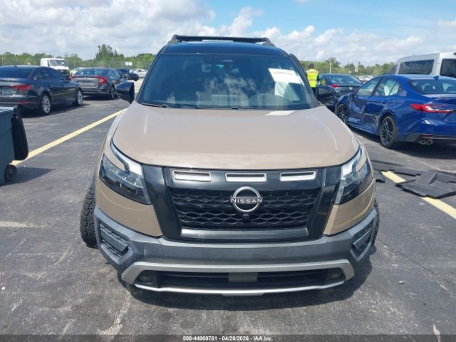 2023 NISSAN Pathfinder image 12