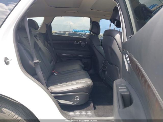 2021 GENESIS GV80 image 8
