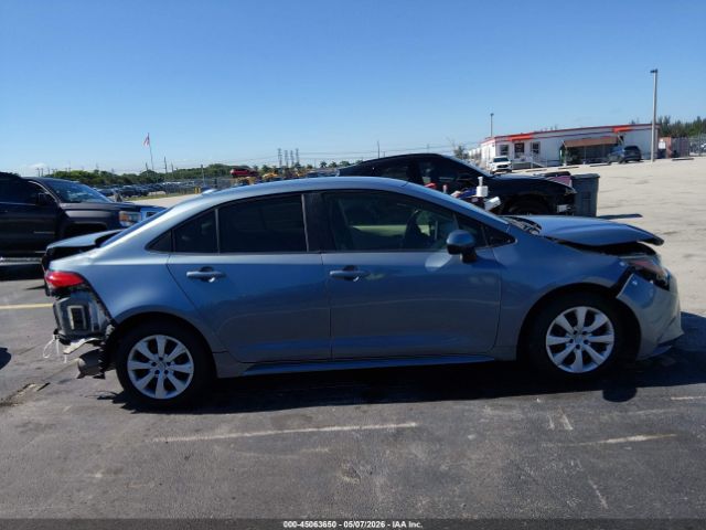 2020 TOYOTA Corolla image 13