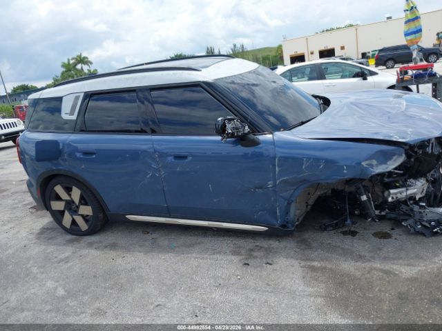 2026 MINI Countryman image 13