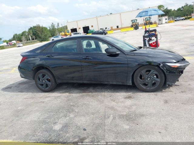2026 HYUNDAI Elantra image 14