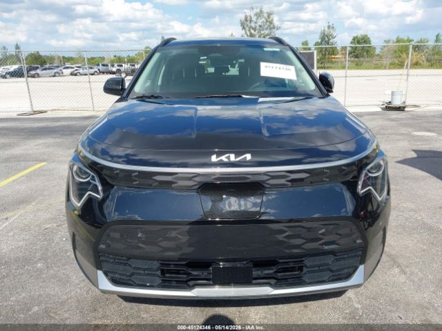 2024 KIA Niro image 13