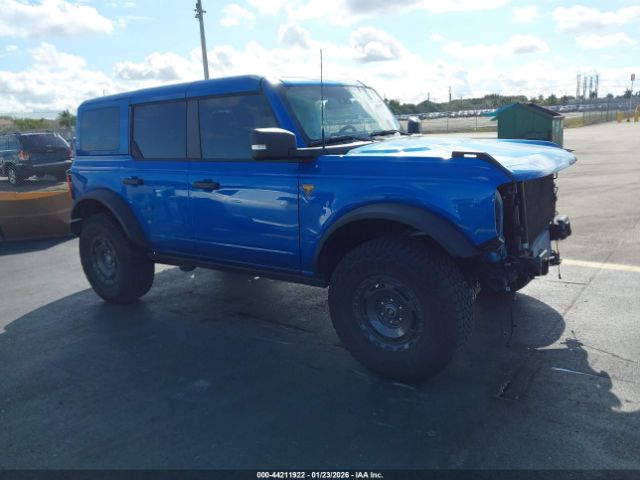 2025 FORD Bronco
