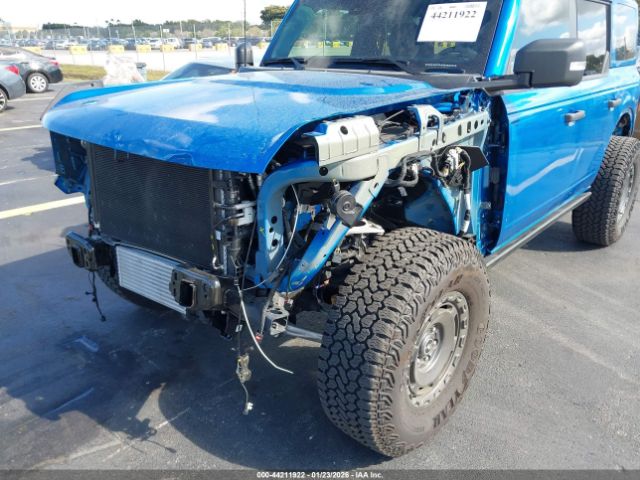 2025 FORD Bronco image 6