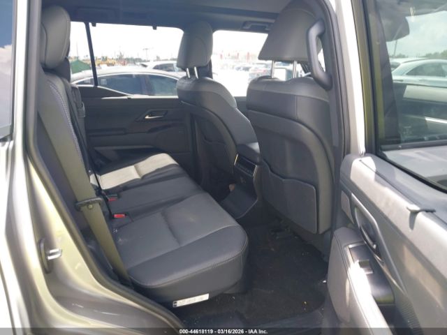 2024 LEXUS GX image 8