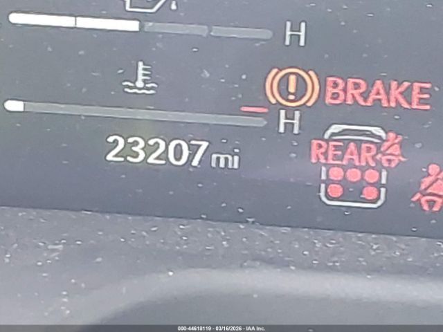 2024 LEXUS GX image 16